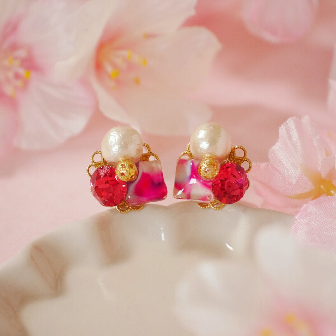 【photo accessory naco】 自分で撮影した写真を、アクセサリーにしています♡ 私の作品もっと沢山の人に広がれ祭りpic.twitter.com/aX6LAWdSxo