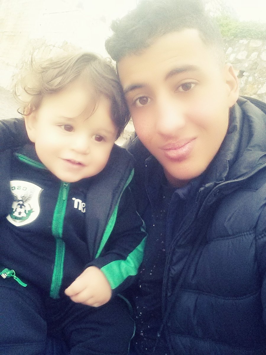 23001_Aymen's tweet photo. 😍😍😘😘 https://t.co/DCVIhQ7A97