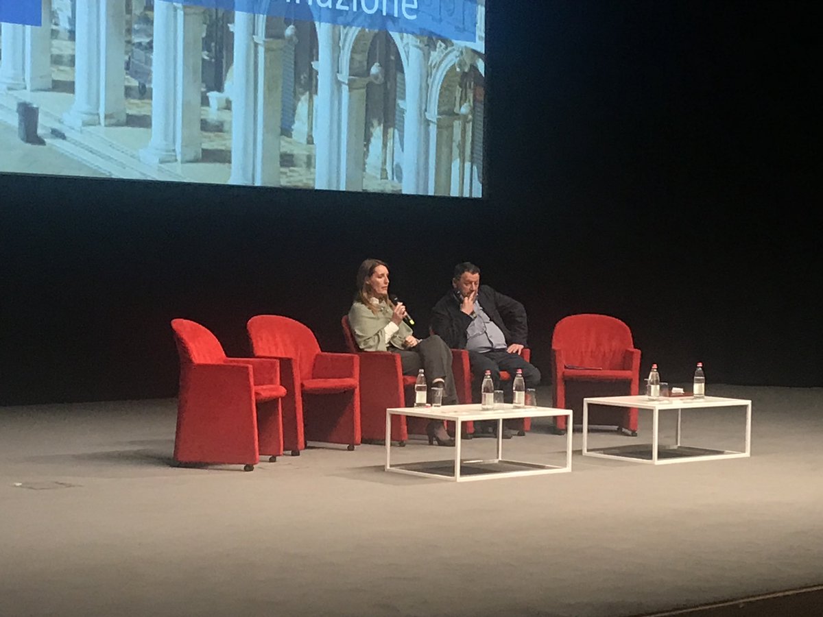 “Diamo alle scuole i migliori strumenti ma cosa non dobbiamo far mancare ai ragazzi? La speranza!” <a href="/DonazzanElena/">Elena Donazzan 🇮🇹</a> incontra <a href="/FrancoNembrini/">Franco Nembrini</a> #venetoinazione #cliclavoroveneto #socialreporters