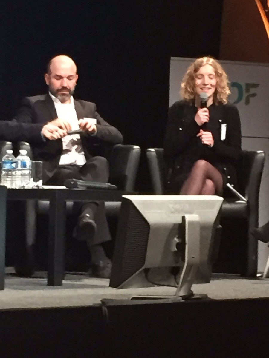 @Cecile_264 <a href="/GRDF/">GRDF</a> <a href="/RaphaelClaustre/">Raphaël Claustre</a> ensemble pour porter la voix du #gaz Vert premier potentiel d'#EnR&amp;R de la région <a href="/iledefrance/">Région Île-de-France</a> 👍!