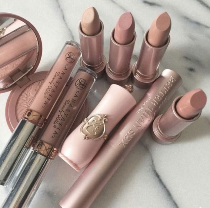 MakeUpGlams tweet picture