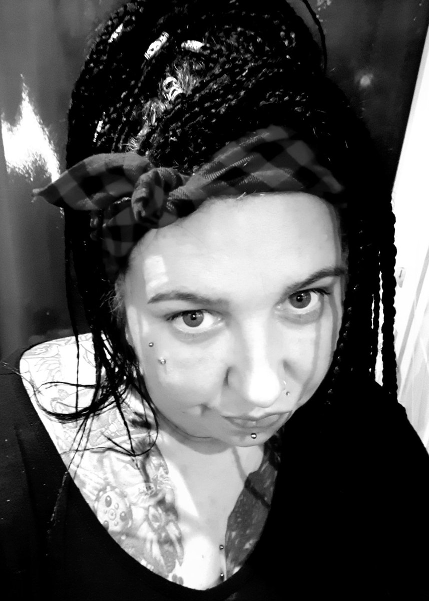 Rubina13931943's tweet photo. Hey Jungs, ich hab Migräne während ich mich ins Bett kuschel könnt ihr mich, mit PayPal an zwergen-aufstand@gmx.net , bei meiner Genesung unterstützen!
#Konto #Zahlzeit
#monyedom #monyepig #Geldherrin #Nylon #RTdoms #Zahlfotze #findom #ink #Tattoo
#monyepig #piercing https://t.co/Uyw34DJpmI