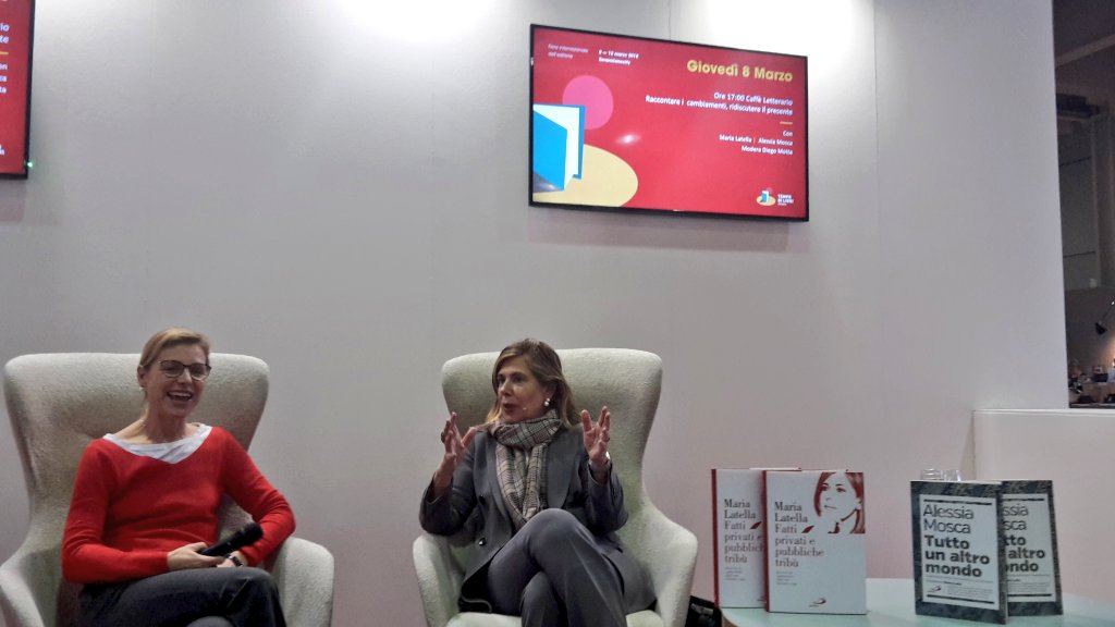 SanPaoloEditore's tweet photo. A @TempodiLibri inizia l'evento con @MariaLatella, autrice di "Fatti privati e pubbliche tribù", e @alessiamosca, che presenta in anteprima il suo libro "Tutto un altro mondo". https://t.co/9fQqP7U22t