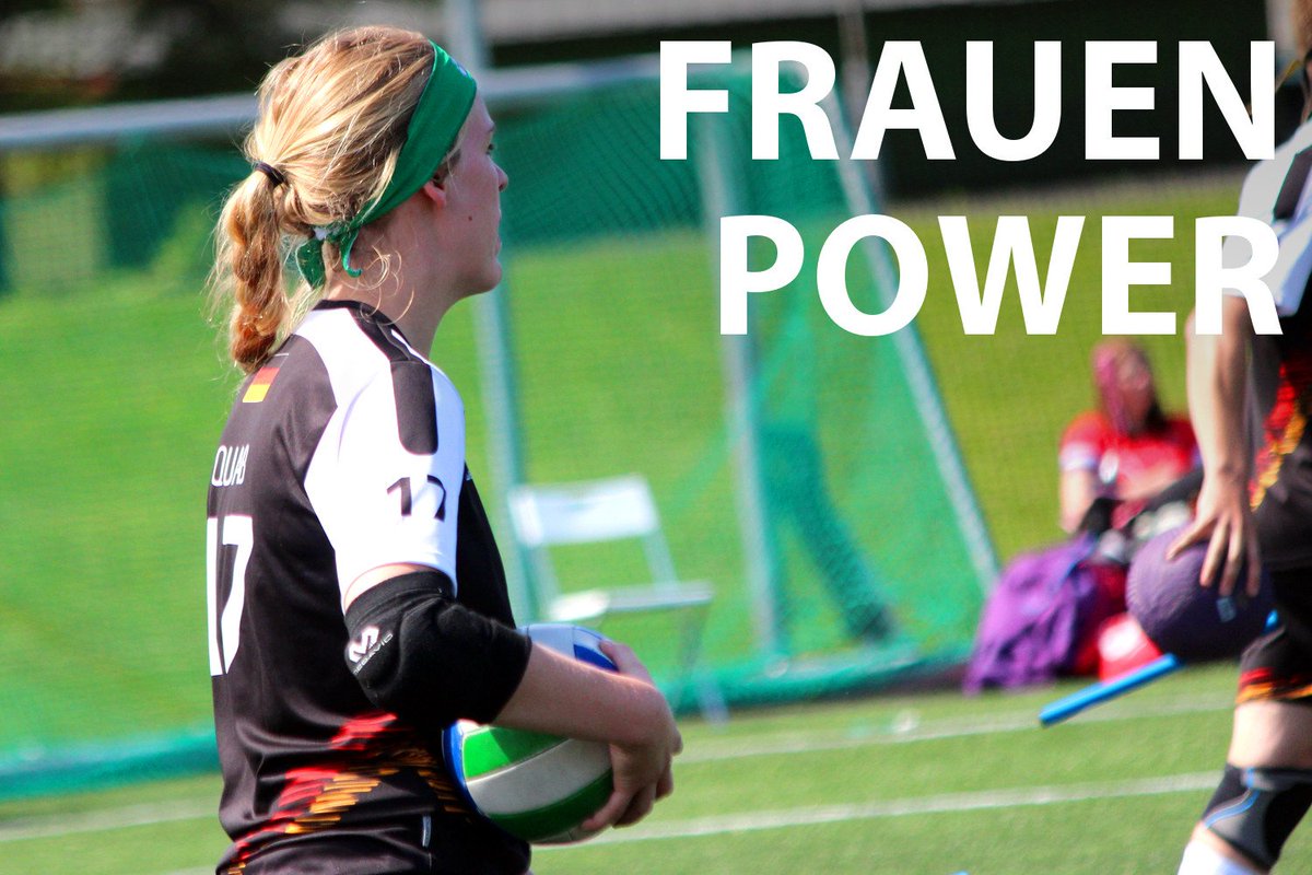 DQBquidditch's tweet photo. Frauenpower am grünen Stirnband - auf deutschen Quidditchfeldern geben Hüterinnen den Ton an! 💪
#Weltfrauentag #InternationalWomensDay https://t.co/v0XEBojcC1 https://t.co/Y5OZZecsOq
