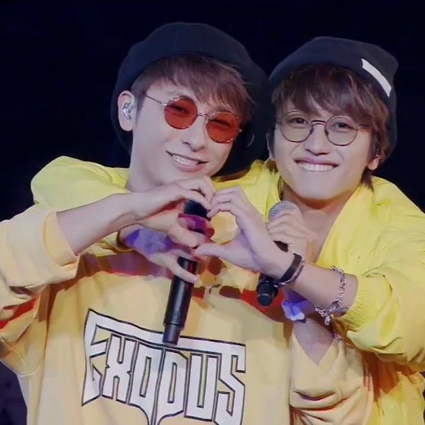 ayaaame_2446's tweet photo. 🧡初タグ💙

✔️4月から高３🌸（17）

✔️群馬住み

✔️西島隆弘🧡

✔️與真司郎💙

～たまアリファンミ～
7月7日2部･7月8日参戦！（ぼっち笑）

#AAA
#aヲタさんと繋がりたい 
#RTしたaヲタさん全員フォロー https://t.co/F4eC4PrHTV