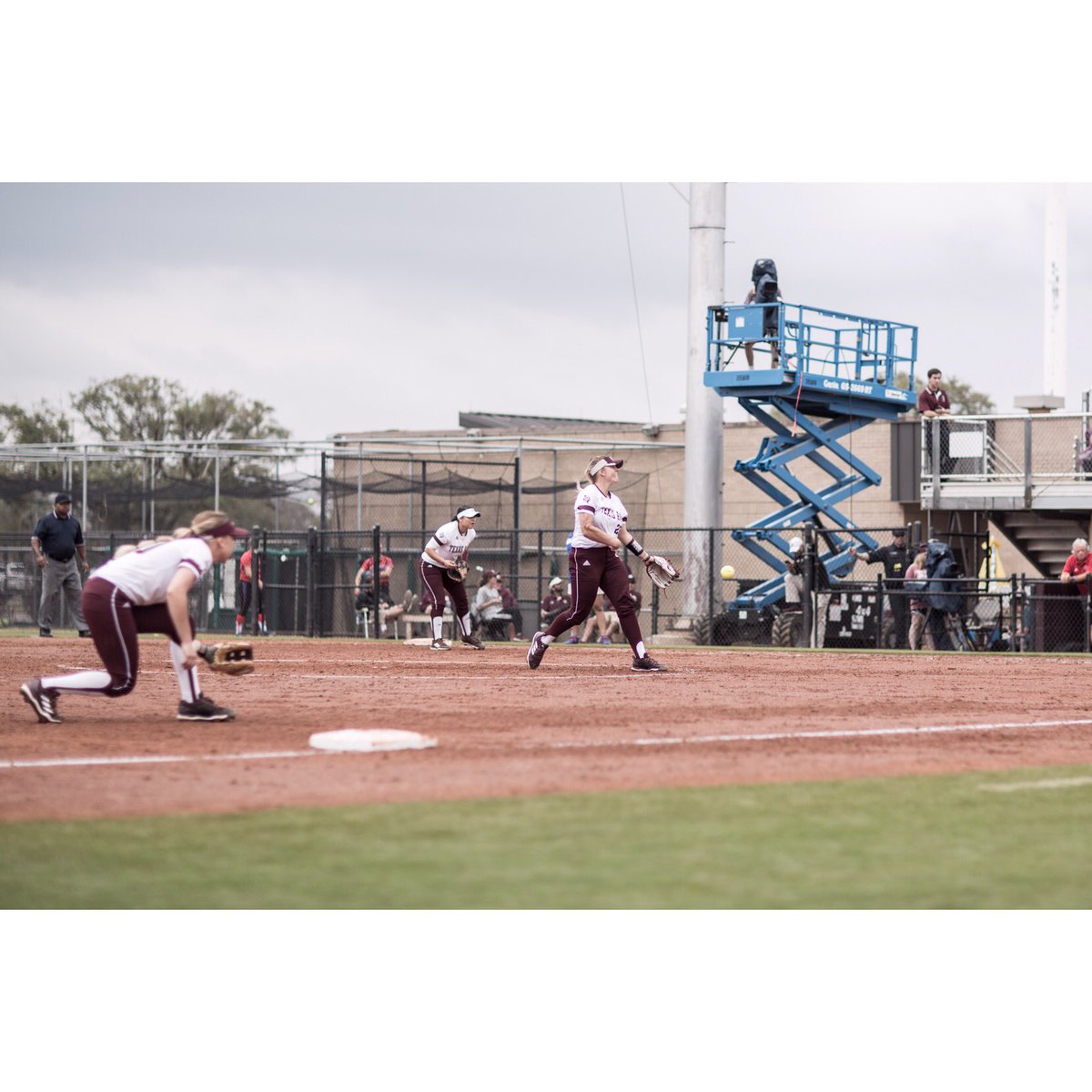 s_lex23's tweet photo. We open up SEC play tomorrow against Ole Miss @ 6 pm @ Aggie Softball Complex! Join us😁 #theretirementtour #gograndmago 

📷: @AggieSoftball https://t.co/QjfjmanEMs