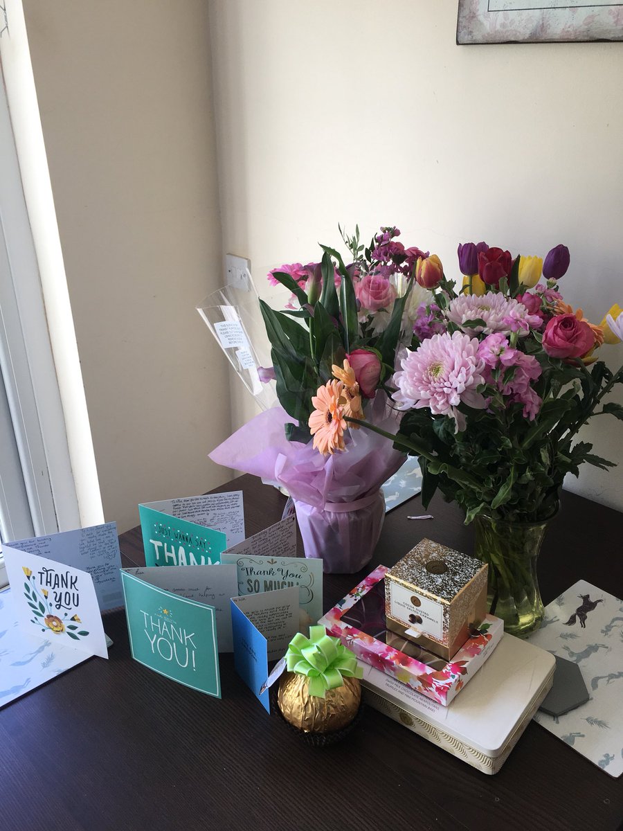 Thank you to ALL my gorgeous students @Urdang_Academy for your gifts and kind words today, keep working how you do and only wonderful things can happen. #proudteacher #offtohavemybuba