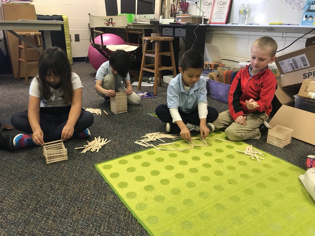 fouraspinwalls's tweet photo. Building a lodge with our new #smartsticks. #kinder #1st #TCE https://t.co/o74anBmHSf