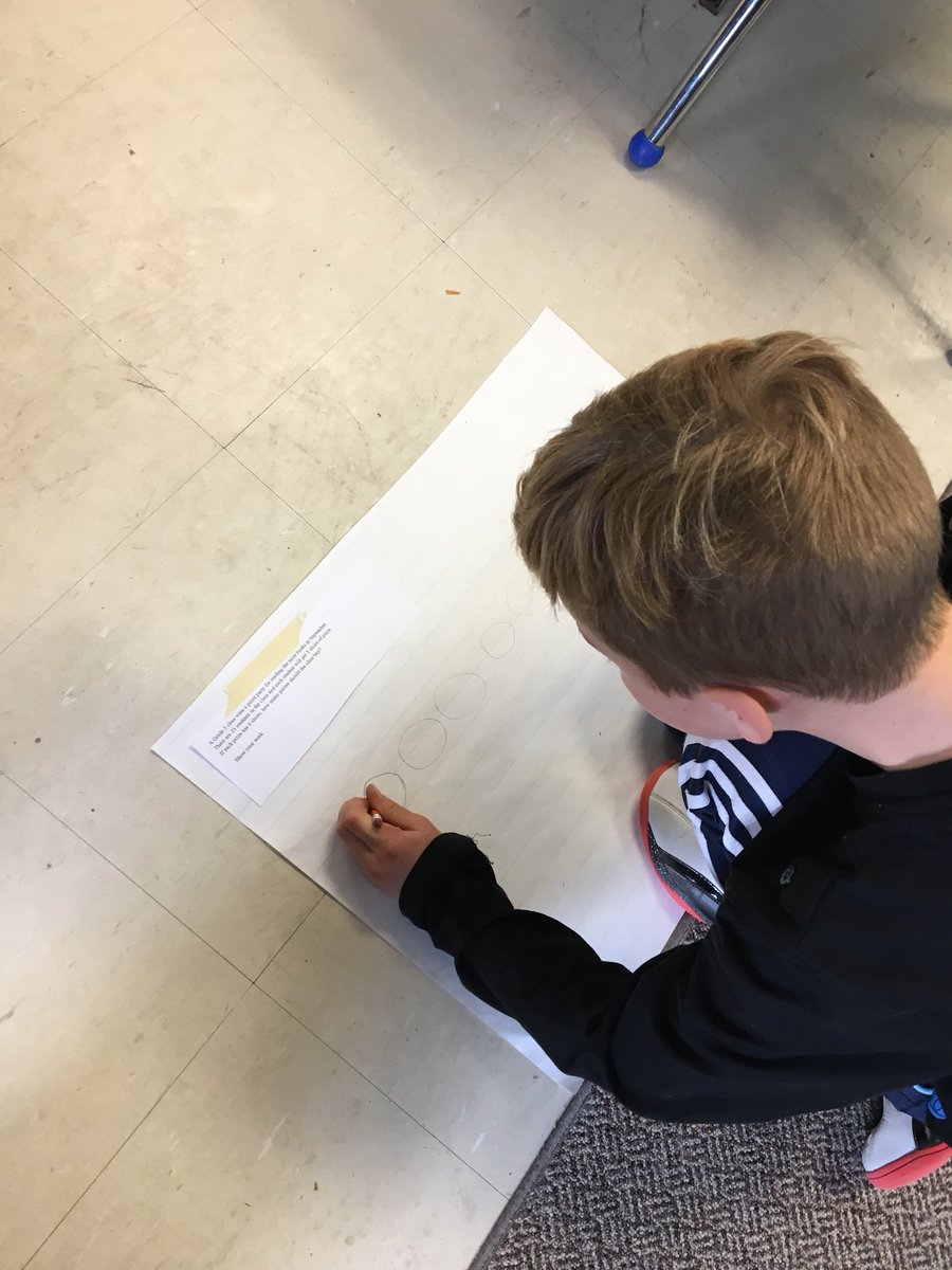 cnolanSERT's tweet image. Working with classmates, solving math word problems! #collaborativelearning #readplansolveandcheck #mathproblemsolving