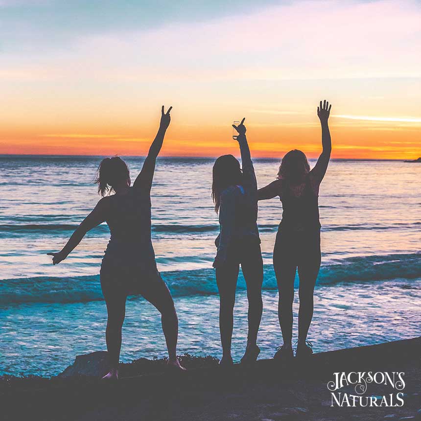 jacksonsnatural's tweet photo. “She made broken look beautiful
and strong look invincible.
She walked with the Universe
on her shoulders and made it
look like a pair of wings.”
― Ariana Dancu
#internationalwomensday #yougotthis #sisterhood https://t.co/YYo4MIgrOu