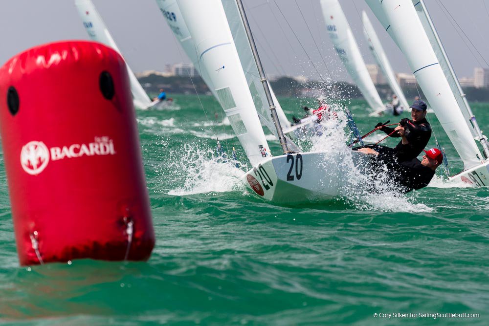 FairchildGrove's tweet photo. Enjoy the incredible sight of sailboats racing on the beautiful waters of Biscayne Bay during #MiamiSailingWeek! https://t.co/ElFfDlaxPO