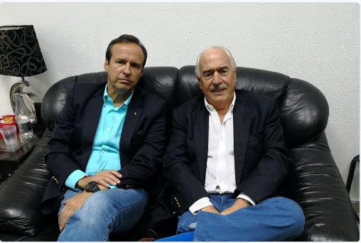 Elsergito1's tweet photo. Quiroga y Pastrana no son bienvenidos a Cuba (+Video) https://t.co/6NDqw01tVr https://t.co/c3a6lCZdRf