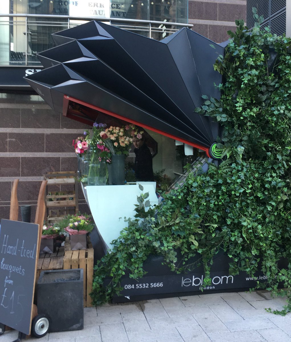 Downey_Andy's tweet photo. Great example of the evolution of the kiosk opening mechanism at Canary Wharf...... @MakeArchitects https://t.co/PLHyOdJ7E6