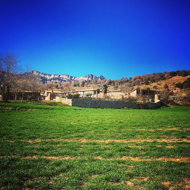 jvalaball's tweet photo. Berguedà series. #berga #bergueda #nevada #winter #snow #mapassionacatalunya #catalunya #catalonia #photography #awesome_shots #awesome #doubletap #l4l #follow #followme #iPhoneography #catalunyaexperience #iPhoneOnly #follow4follow #iger #igers #Igdail… https://t.co/TZgw7fhYK6 https://t.co/Pamy6mRYcZ