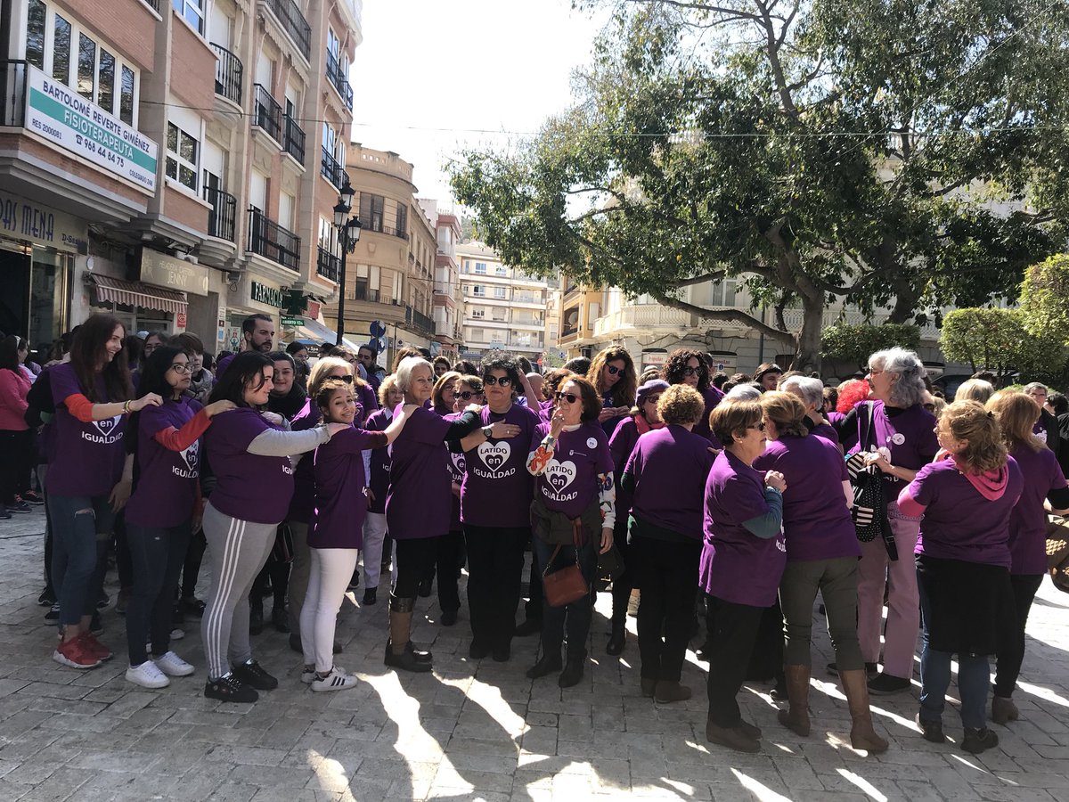 MCarmenMoreno's tweet photo. Día de la Mujer, actos organizados por el @AYUNTAGUILAS https://t.co/yA9DHavjZm