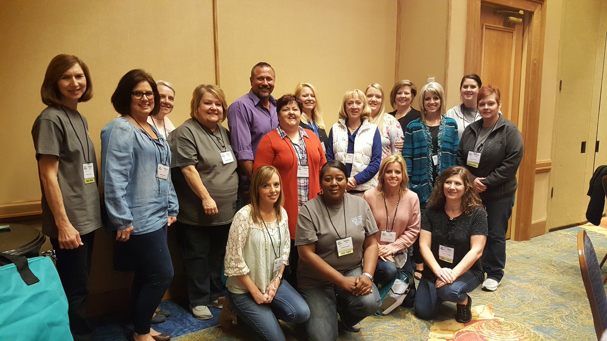 StevensonMS_'s tweet photo. Jackson County 21st CCLC Faculty working hard to enrich our programs! @JCBOEal @GuffeymMark https://t.co/9MV5efs5uM