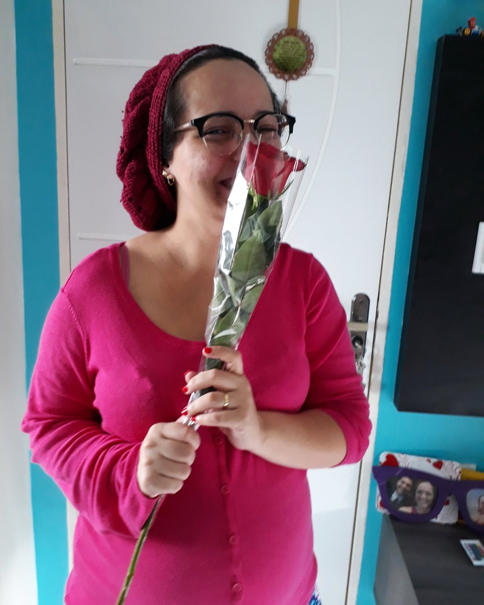 AndrezaMariaCF's tweet photo. Mimada e clicada pelo marido. 😌💜🙈
#diainternacionaldamulher #diainternacionaldelamujer #womensday
#24weeks #ovada #prenha #buchuda #recheada #preenchida #gravida #embarazada #pregnant #itsaboy #niño #menino #HEITOR . https://t.co/nhNisTa77Q