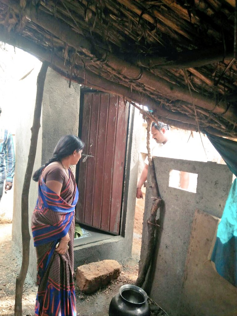 sbmbidar's tweet photo. Smt. Savita visits house to house &amp; motivates people to build #toilets. She does marking when people complain about limited space. She issues work orders &amp; overall she's been a great motivator for #SwachhBharat in Sastapur of Basavakalyan tq @swachhbharat #ZSBP #SwachhShakti https://t.co/7FF7a3wAjw