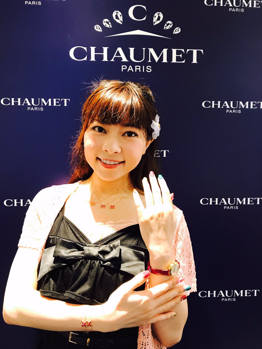Miyaりん 旅インスタグラマー A Twitteren 今日は ショーメ さんの レセプションパーティー に行ってきたよ 新作 ジュドゥリアン リアン ルミエールウォッチ を試着させて頂き うっとりしちゃいましたぁ ショーメを代表する リアン Miyaりん 旅インスタグラマー A Twitteren 今日は ショーメ さんの レセプションパーティー に行ってきたよ 新作 ジュドゥリアン リアン ルミエールウォッチ を試着させて頂き うっとりしちゃいましたぁ ショーメを代表する リアン
