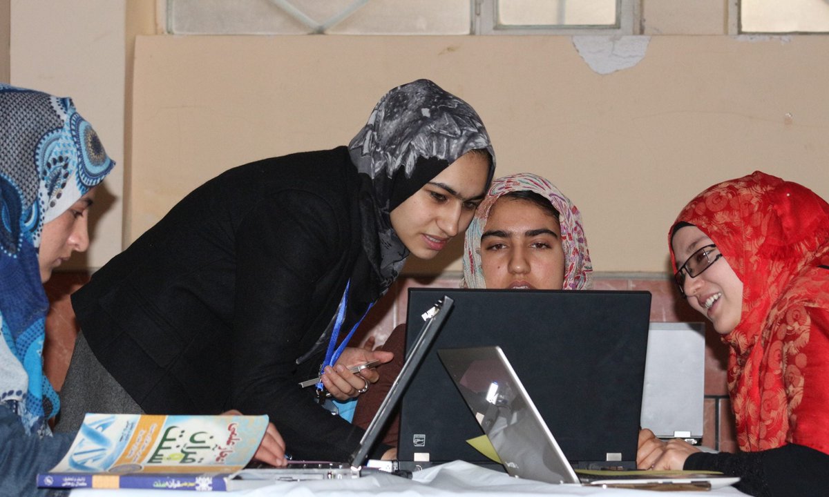 Sustainia's tweet photo. .@CodeToInspire was voted by our community as the most inspiring Sustainia100 solution last year! Find out how @f_forough @JohnLilic and their team teach #coding to young #Afghan women, helping them enter the IT job market👉 https://t.co/GZ7sg9sIEN @MrJoachimC
#IWD2018 #WomensDay https://t.co/TyBOYklnyt