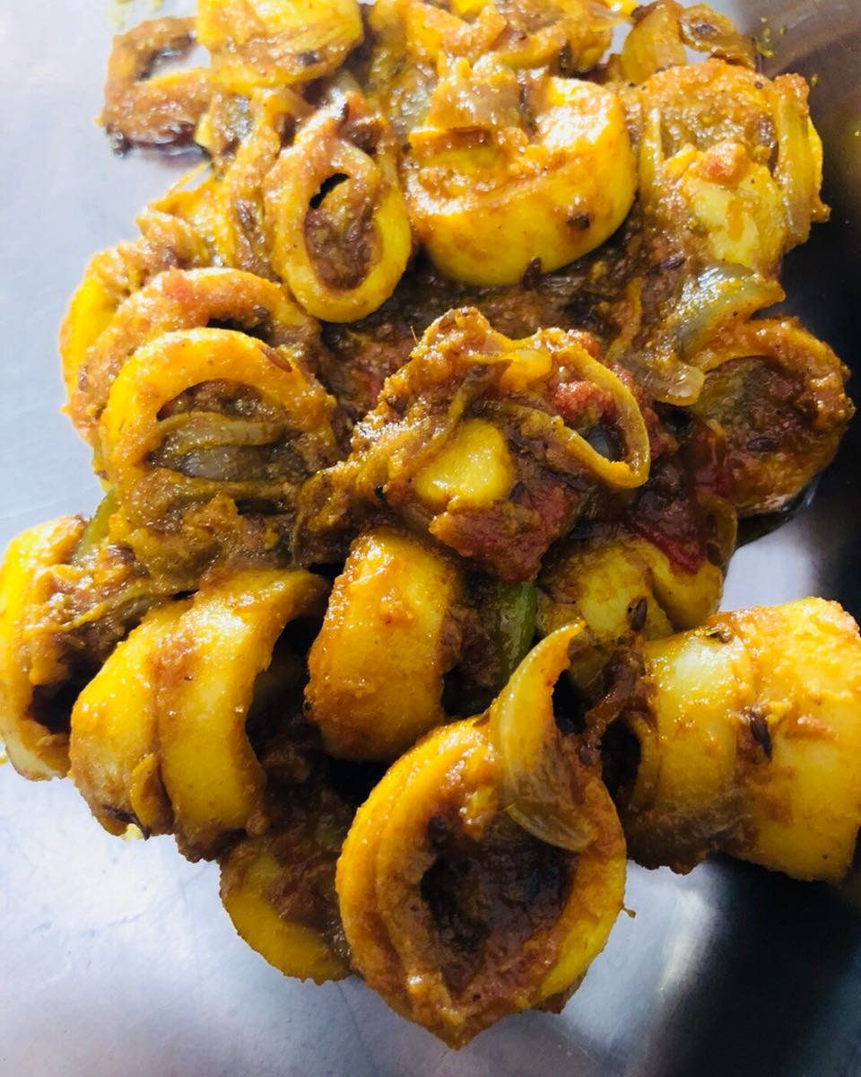 Machhly's tweet photo. Tasty sauteed spicy masala squid rings.
#seafood #seafoodlovers #foodlovers #freshseafood #squids #squidring #calamari #masalasquids #tasty #deliciousfood #indianstylecooking #happyeating🍴 #yummtummy #eatit #instafood #foodies #like4like @Machhly https://t.co/fWG1cwfoIR