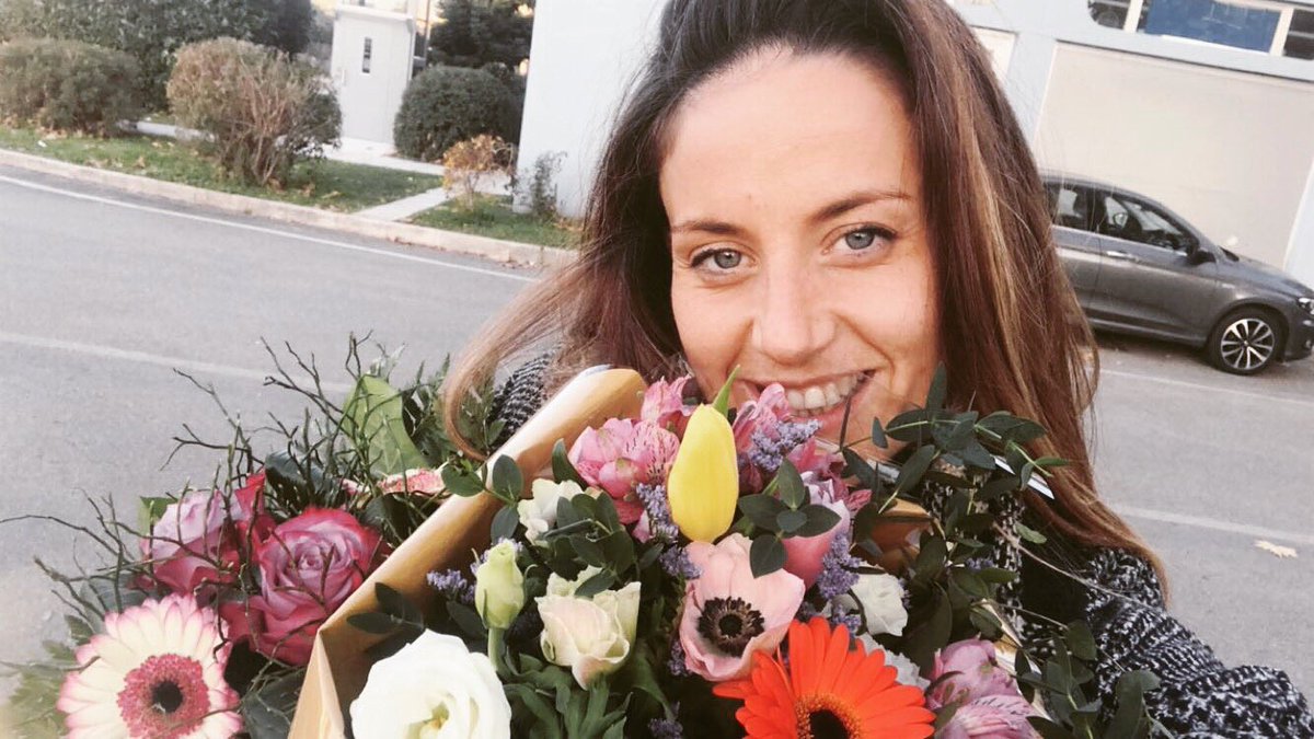 RaffaManieri's tweet photo. Mi piace condividere.
https://t.co/l5ZQZosOS2
Le mimose erano finite ? 😂
#raffamanieri #festadelladonna #woman #donna #libertà #freelife #happy #sorrisi #fiori #be #esseredonna #essence https://t.co/2Vsbnw112K