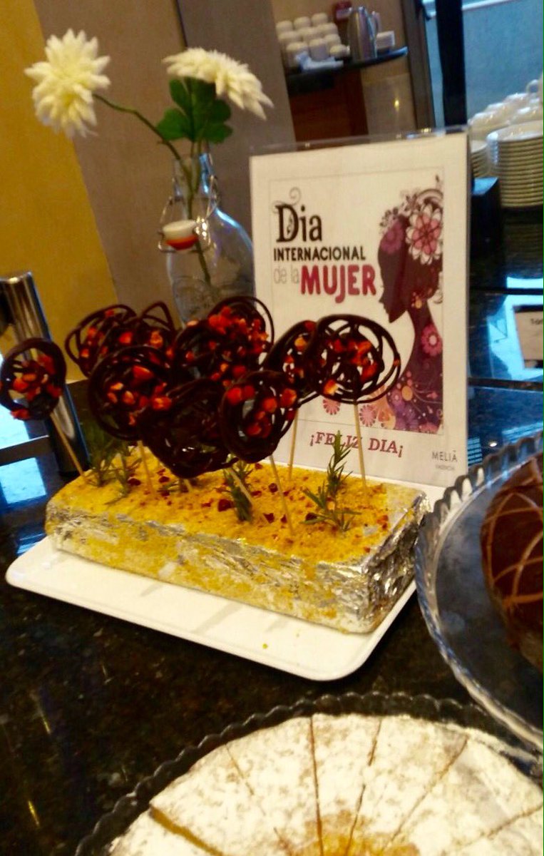 melia_valencia's tweet photo. Feliz #diadelamujer para tod@s nuestras clientas https://t.co/SD0DnCnKoo