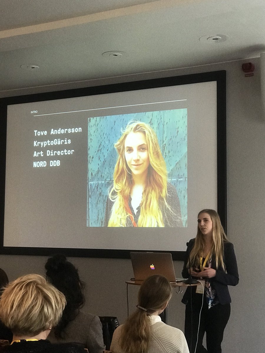 SocialFew's tweet image. Bästa Tove Andersson  från @NORDDDB och grundare av #kryptogäris talar om vikten av kryptovalutor. ✊🏽 #equality #WITsthlm2018