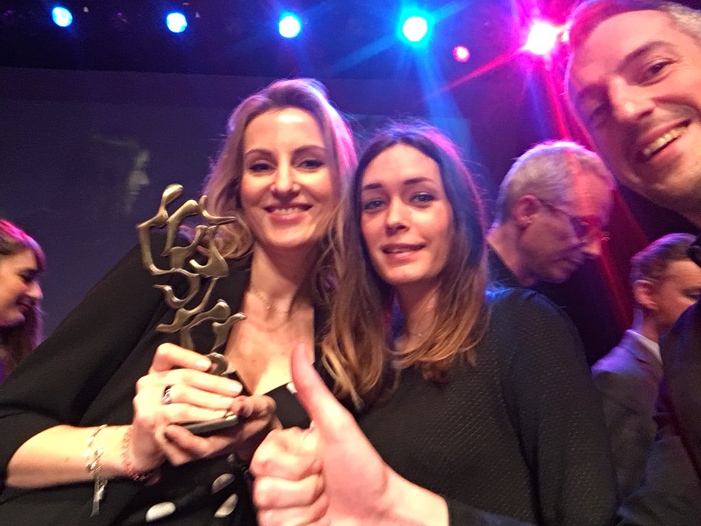 Énorme bravo aux équipes @ArvalSmartXP_FR <a href="/BNPParibas/">BNP Paribas Group</a> et @HungryParis pour ce #TopCom18 qui vient récompenser la campagne 1.000.000 Smiles 😊🙌🏻