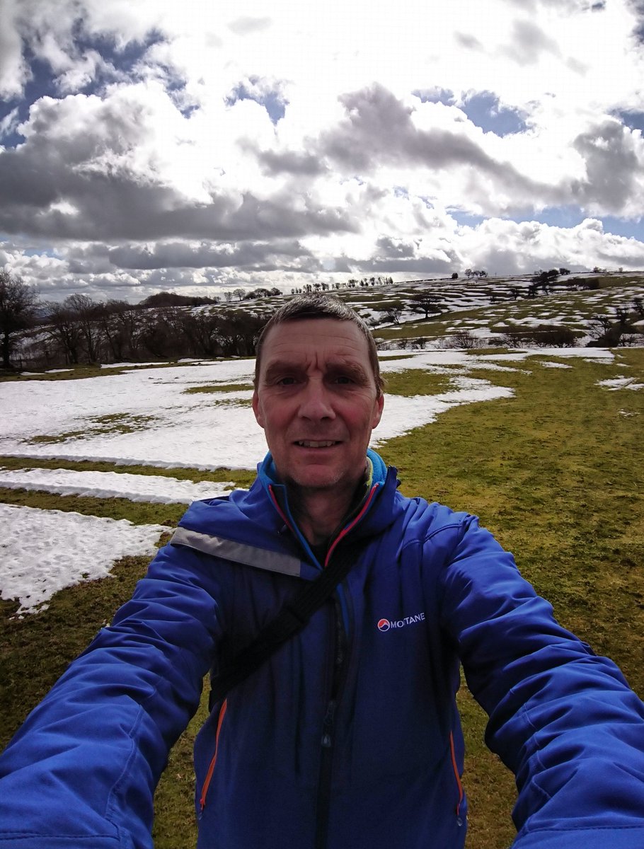 OffasDykePath's tweet photo. Remnants of #snow on Offa @NationalTrails @offasdykecentre @KingtonWalks @MidWalesMyWay https://t.co/wwORjchVcW