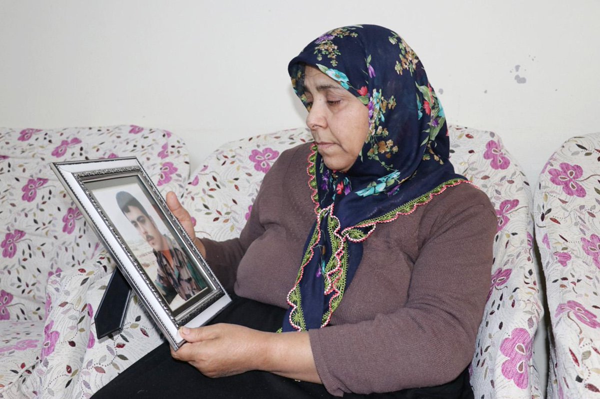 IlkhaAgency's tweet photo. Waiting with the hope of a news from her missing son for 5 years

https://t.co/3L8iyDKte0

#SyrianWoman #Missing https://t.co/uroRlUnrsR