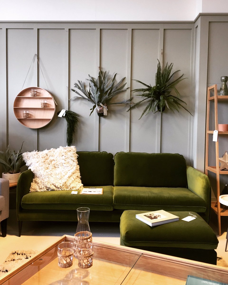 swapstudiouk's tweet photo. Finally got to nip in and see the lovely @roseandgrey showroom this morning while picking up some paint samples for a client... it was dreamy! #interiorshowroom #interiordesign #farrowandball #roseandgrey #swapstudio https://t.co/rL7VFn4Ftu