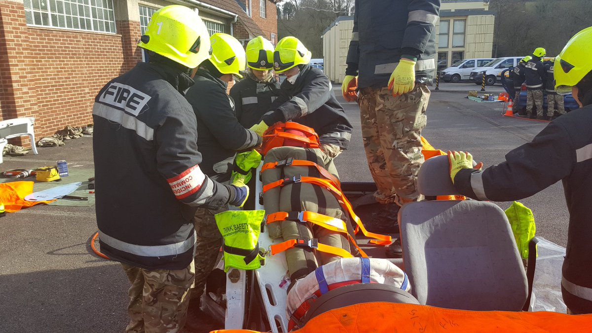 Great day working with Marlborough Cadets, demonstrating #roadsafety and carrying out RTC extrication techniques <a href="/DWFireRescue/">Dorset & Wiltshire Fire and Rescue Service</a> @MarlboroughFire