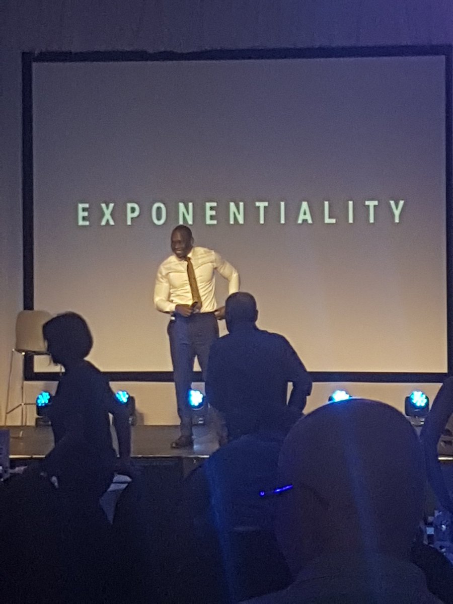 @VusiThembekwayo talks about Leading at the Edge of Chaos. @Bowmans_Law #InspiredAction