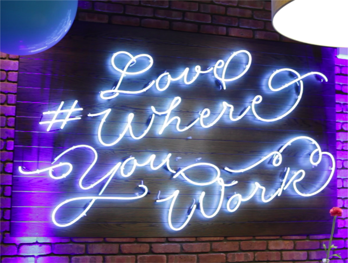 DelightfulMedia's tweet photo. We just finished production on the UK leg of a global film for @Twitter, shooting with co-founder Biz Stone and some of the company’s longest serving UK employees. It’s been a privilege to be welcomed into their environment and fascinating to hear their stories. #LoveWhereYouWork https://t.co/u4SffVqLCG