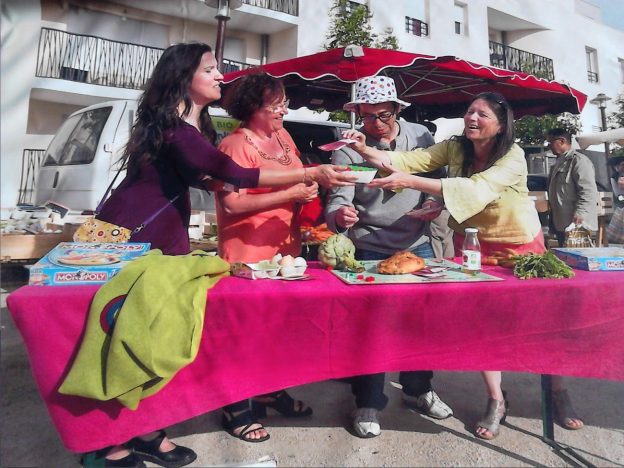 ✅Vous voulez contribuer à l'économie locale du #PaysdeRetz, vous investir dans un projet citoyen ? 
✅Entrepreneur, vous voulez rejoindre un réseau de prestataires fondé sur l'éthique ? 
➡Vous pouvez adhérer en ligne au Retz'L avec <a href="/helloasso/">HelloAsso</a> ! bit.ly/2FBkN9P 
#Nantes