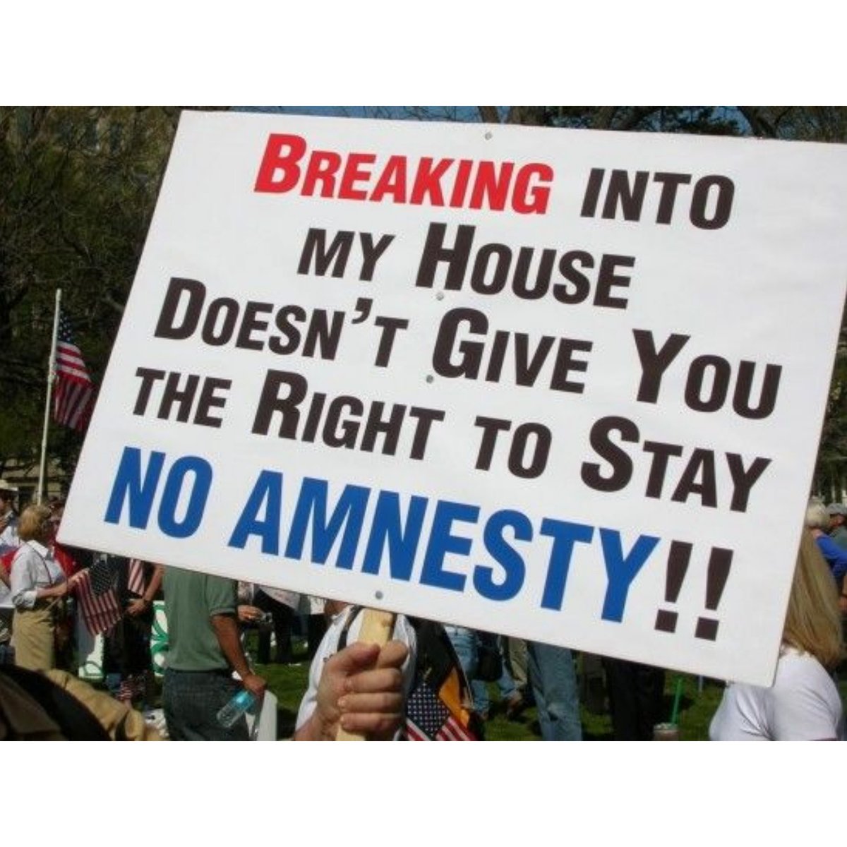 keramirez's tweet photo. @SenFeinstein We Have ImmigrationLaws!
DACA /Illegals Are NOT Above The Laws😡

🎯 Support @ICEgov

They Must:
🎯Get InLineForCitizenship
🎯Speak Engl 
🎯Obey Our Laws
🎯RespectCntry&amp;Flag🇺🇸
#AmericansFirst 
#StopIDTheft
#NoDACADeal 
#NoAmnesty
#NoSanctuaryCities 
#DefundSanctuaryCities https://t.co/2YnyuH8RnY