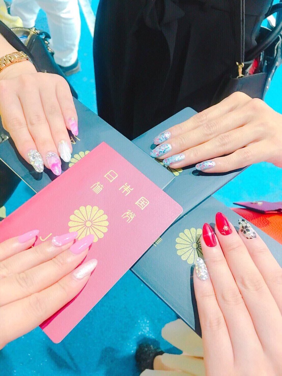 arisaaaaa13's tweet photo. 頑張り次第で海外行けます✈️🏝本当です🤩👍🏻 https://t.co/BQD1XSlGqI
