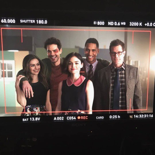 EKnightSource's tweet photo. #NEW "@Jayson_Blair : Get ready to meet my dysfunctional family TONIGHT @9PM on the CW 📸 red: @richkeith" https://t.co/YDzCRNt5V1