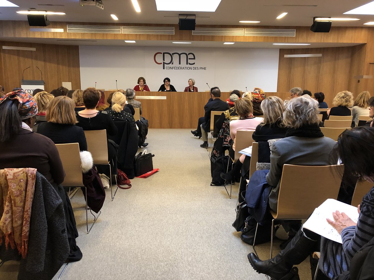 Salon de la #Femme #chef #entreprise avec <a href="/eaf_club/">EAF Club</a> et <a href="/CPMEnationale/">CPME</a>. Venez nous rejoindre jusqu’à 18h.