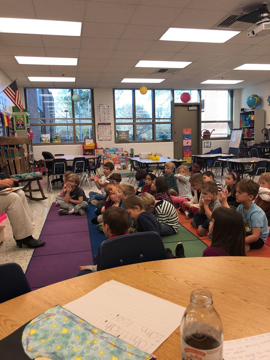 sarahgee003's tweet photo. We love stretching our brains with Mrs. Hawley! @TrantwoodES https://t.co/p5WB9sgncY