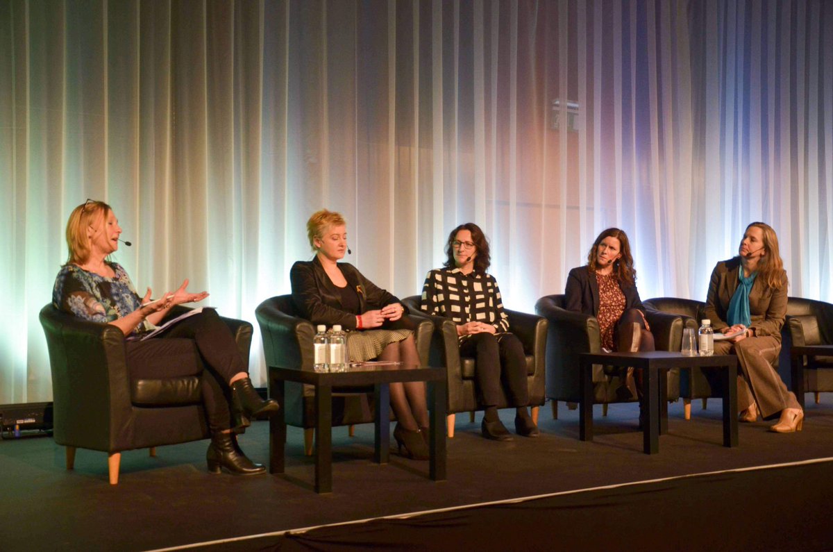 MiljovetareSU's tweet photo. Extra kul med en panel som består av bara kvinnor idag #8mars #internationellakvinnodagen #balticseafuture #kvinnligaforskare #futureisequal https://t.co/aPXMJ6hgTd