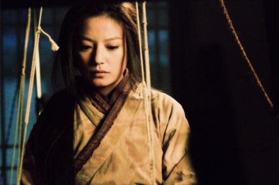 Hua mulan (zhao wei), takes his armor, sword and conscription letter to take his place in the chinese army. Zhao Wei Mulan 2009 - Zhao Wei Fan Page On Twitter Zhaowei As Hua Mulan Mulan 2009 Vickizhao 趙薇 赵薇 ìžì˜¤ì›¨ì´ ヴィッã‚ー ãƒãƒ£ã‚ª Chzhaovej Triệuvy