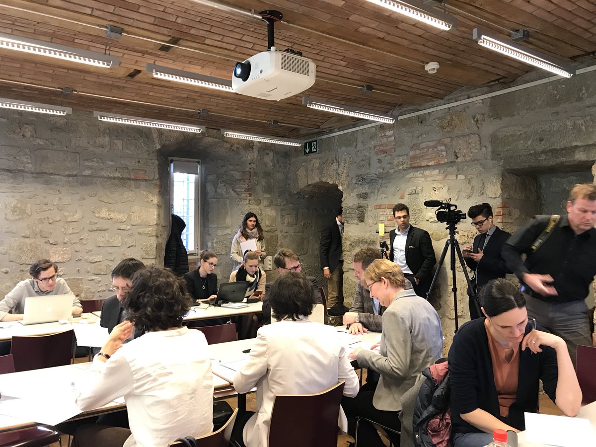 digital_liberal's tweet photo. Official launch von @fdp_urban - live aus dem @KaefigturmForum. Spannend von Beginn weg mit @digital_liberal im Gründungsteam mit dabei zu sein! Für eine starke @FDP_Liberalen / @PLR_Suisse in den grössten Städten der Schweiz.
https://t.co/AWJe5vOruR https://t.co/N1na75PoeN