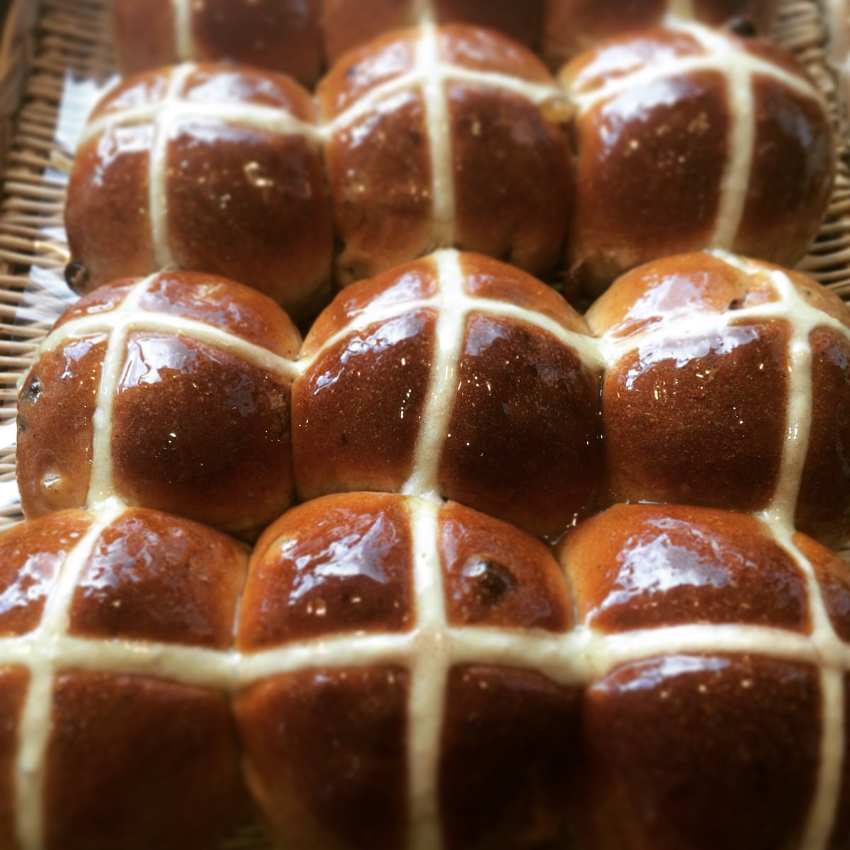 whatscooking_uk's tweet photo. They’re selling like hot cakes! Our fresh batches of #hotcrossbuns are too good to wait until Easter! https://t.co/0CLCFLTsMu