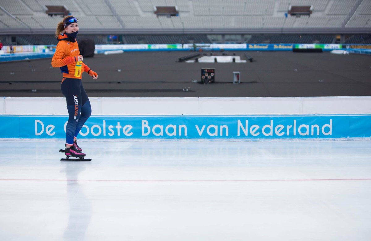 Laatste voorbereidingen voor de ISU WK Allround op de <a href="/CBvNL/">CoolsteBaanvanNL</a>! ⛸ #Powerbar #cbvnl #zinin
