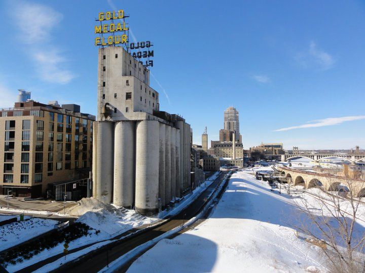 datesinstates's tweet photo. The city is not a concrete jungle, it is a human zoo.
.
.
.
.
#Minneapolis #flourcity #Minnesota #onlyinmn #mpls #twincities #exploremn #capturemn #adventureawaits #modernoutdoors #comegetlost #lonelyplanet #earthpix #roamtheplanet #welivetoexplore #wearethewild #travelblogger https://t.co/mGZXEyYQcf