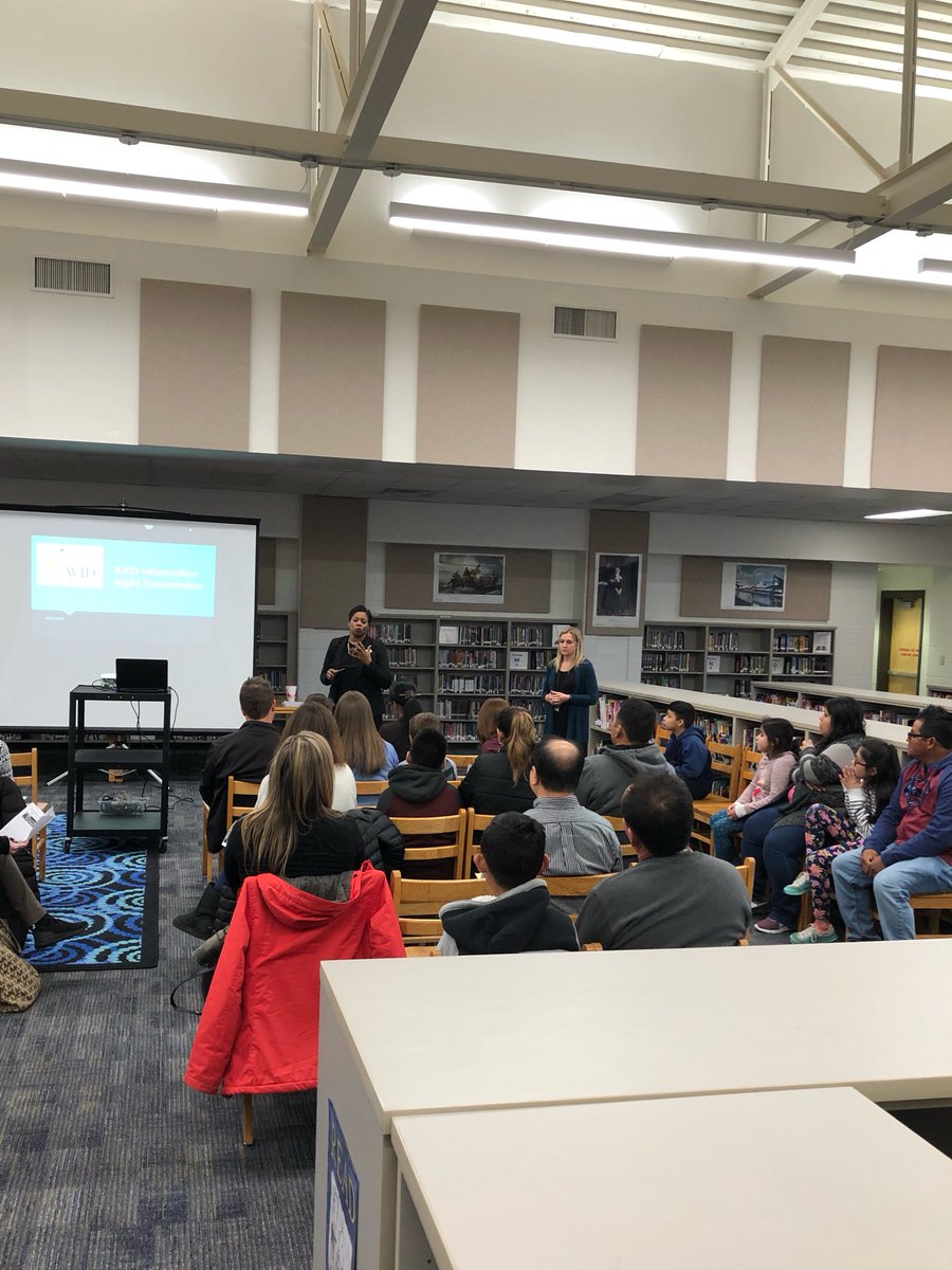 AVIDepms's tweet photo. EPMS Avid information night #Marchmadness https://t.co/K5FJGEQR9e