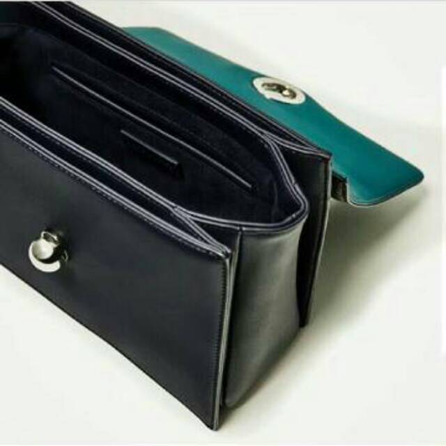 nuriLLiciouss's tweet photo. Saya menjual TAS ZARA TRAPEZ seharga Rp165.000. Dapatkan produk ini hanya di Shopee! https://t.co/nqssugqilw #ShopeeID https://t.co/UTNyV5tCe0