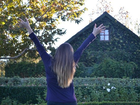 stepbystep1989's tweet image. On #InternationalWomenDay2018 we want to share how proud we are of our #FemaleFounder #BridgetCrowther. Thanks to her hard work and foresight,  25 years on we support over 3,200 young people EVERY YEAR.